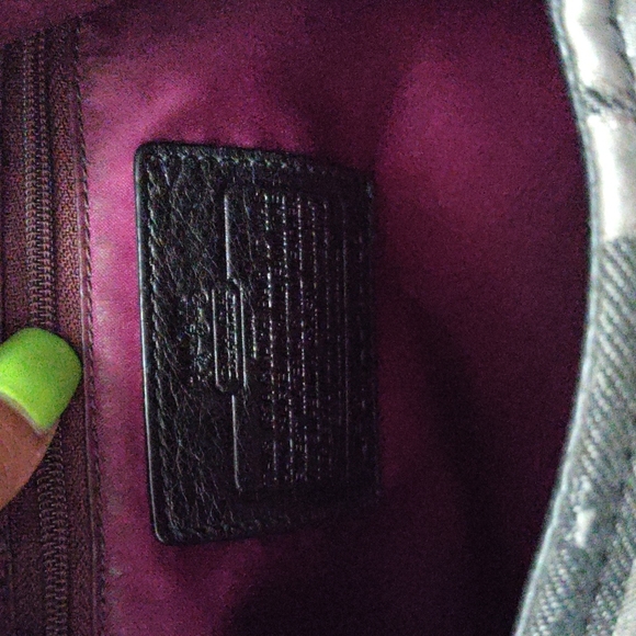 Coach shoulder bag - Picture 4 of 7